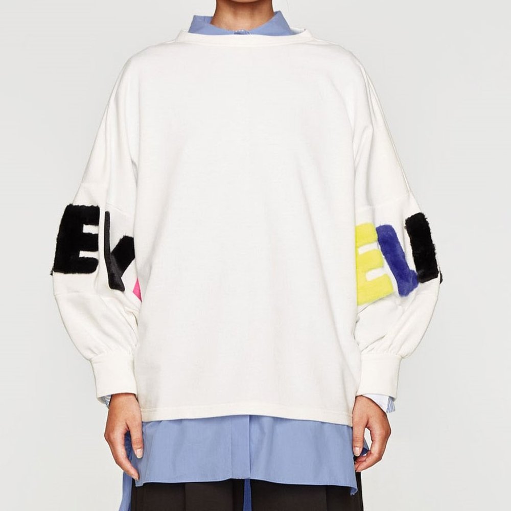 ZARA TRAFALUC BELIEVE SWEATSHIRT